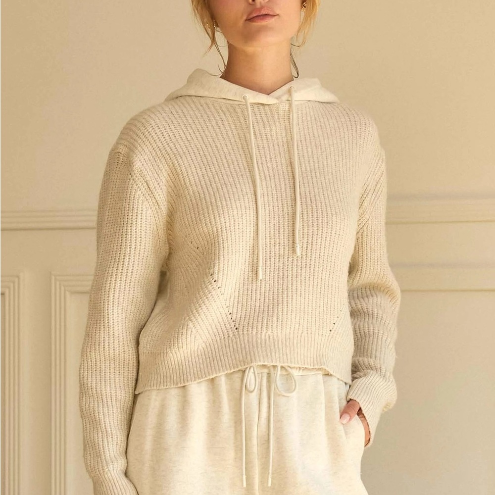 NWT Skies Are Blue Hooded Sweater